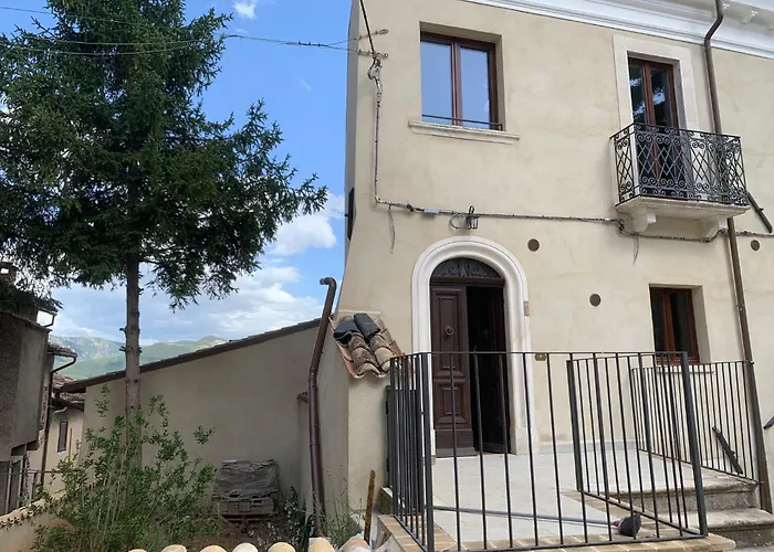 Casa * Gagliano Aterno